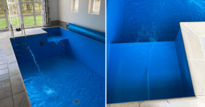 Pool dyser lukker vandet ind i poolen efter folieskift til azur blå folie i indendørs swimmingpool.|Afmontering af folie. Der skal gøres plads til svejsning af en azurblå Alkorplan folie, så montørerne er i gang med nedtagning af den slidte bassinfolie|Pool står færdig med ny folie i indendørs vådrumsafdeling. Termotæppet er monteret på oprul langs væg på langside.