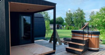 Sauna og vildmarksbad os Løgismose Camping|Saunalevering - Kirami Nordic Mistery|Sauna levering - Kirami Nordic Mistery - og kirami vildmarksbad model Tiny|Sauna levering - Kirami Nordic Mistery - og kirami vildmarksbad model Tiny|Sauna levering - Kirami Nordic Mistery - og kirami vildmarksbad model Tiny|Vildmarksbad fra Kirami - Tiny